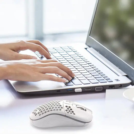 souris sans fils gaming clavier blanc